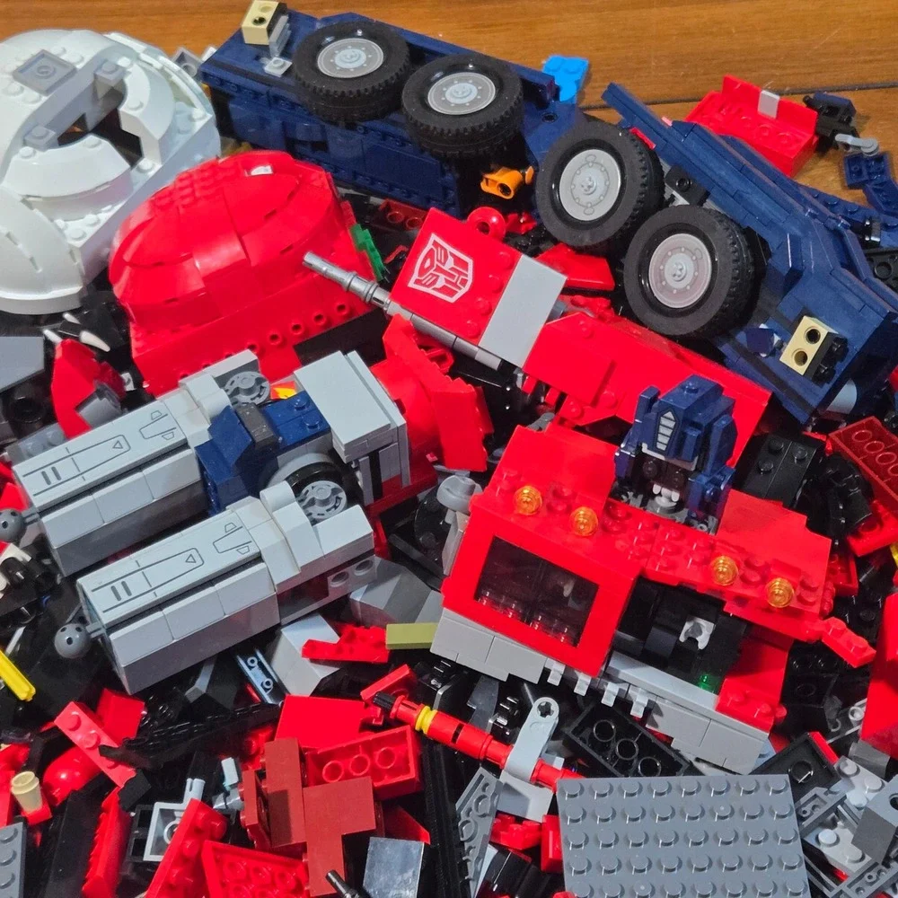 LEGO Bulk Lot 7lb Marvel Transformers Optimus Prime Spider-Man Mixed Bricks
